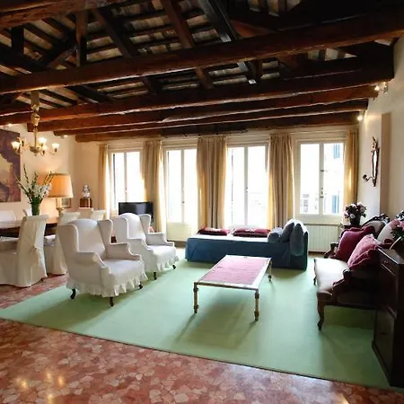 Apartamento Ca Satriano *